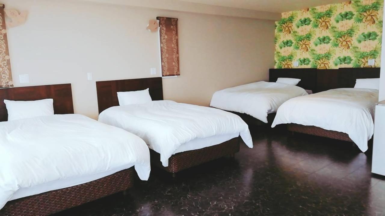 Tsuki No Michi Terrace Apartment Urasaki Luaran gambar