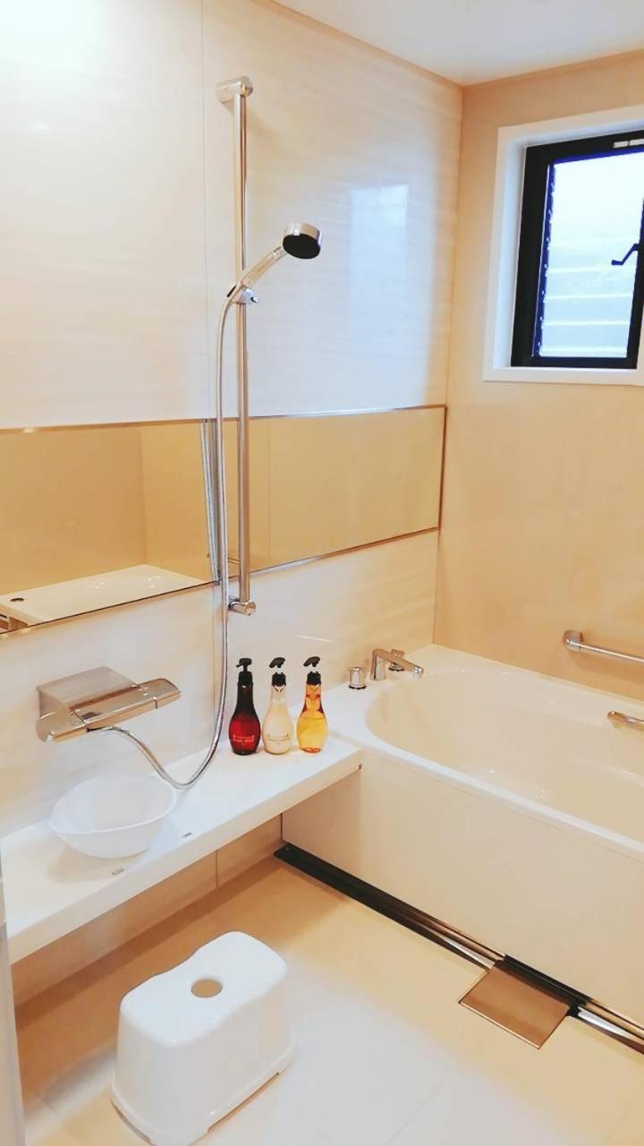 Tsuki No Michi Terrace Apartment Urasaki Luaran gambar